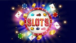 Người dùng chơi game slot online trên điện thoại tại topvip không cần cài app